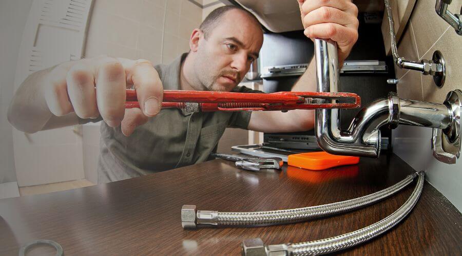 Professional sewer line replacement in Vida, OR